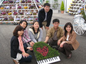 モザイカルチャー(植物アート・トピアリー)制作体験しました!