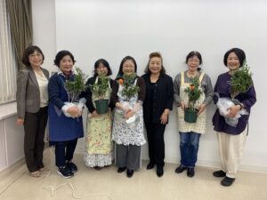 来年の干支「ウサギ」のトピアリーで飛躍の年に!