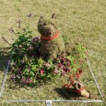 日比谷公園ガーデニングショーに可愛い柴犬トピアリー